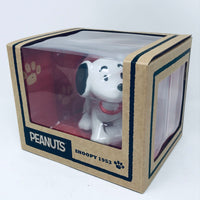 Medicom Peanuts: Snoopy 1953 Version VCD Vinyl Collectible Doll #299